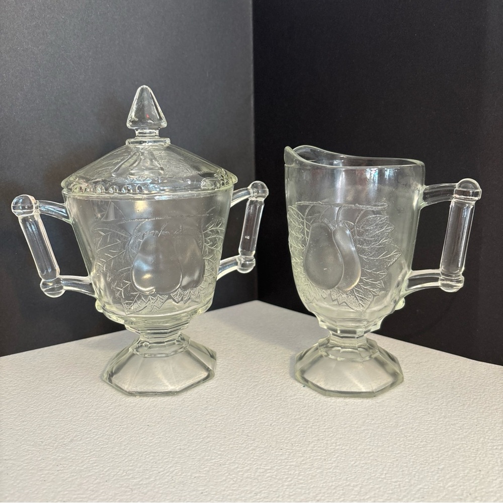 Elegant Glass Sugar and Creamer Set